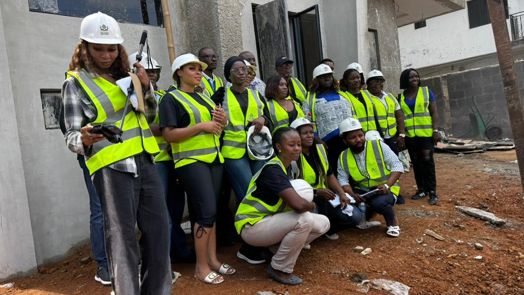 Maven students on a live residential site